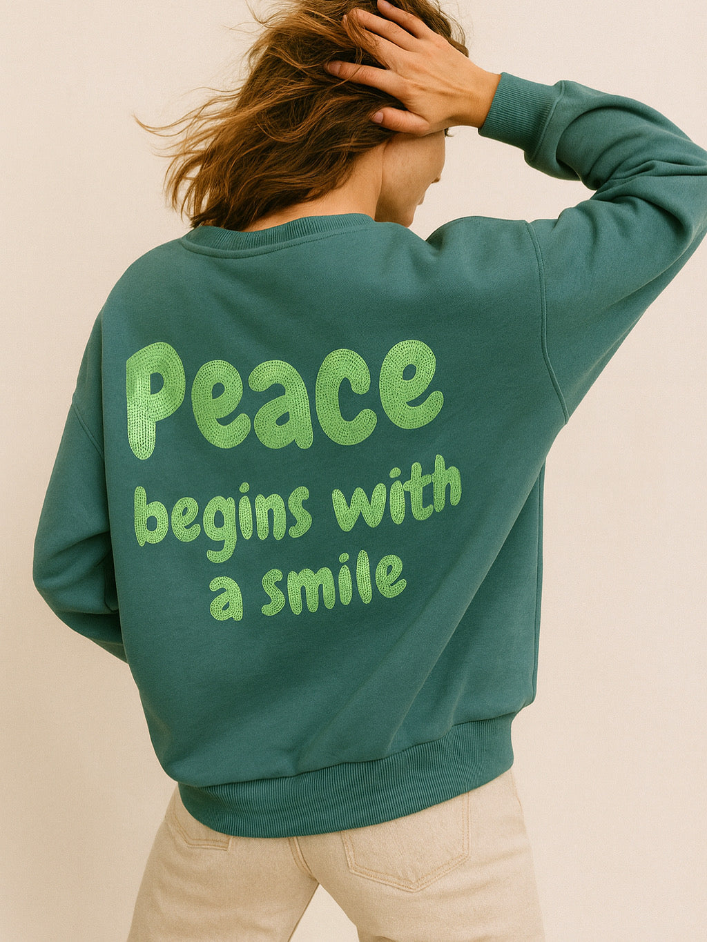 Sweatshirt „Peace begins with a smile“