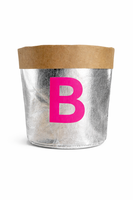 Personalisiertes Utensilo aus veganem Lederpapier