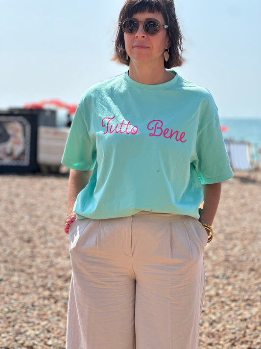 Oversize T-shirt in Mint "Tutto Bene"