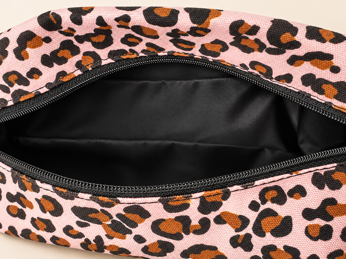 Kosmetiktasche Leo Pink – Dein stylischer Alltagsbegleiter