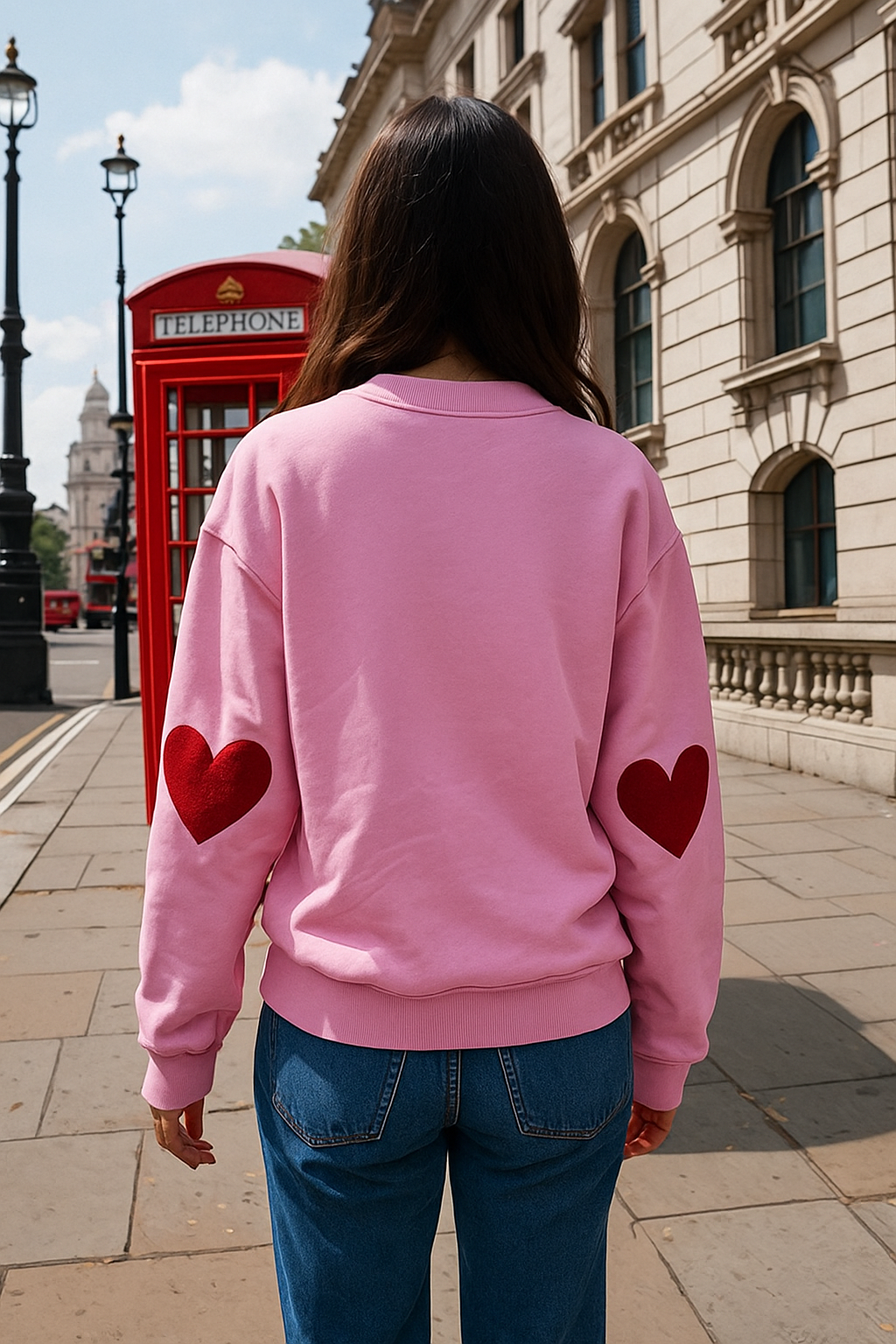 Rosa Sweatshirt mit Applikation an den Ellbogen