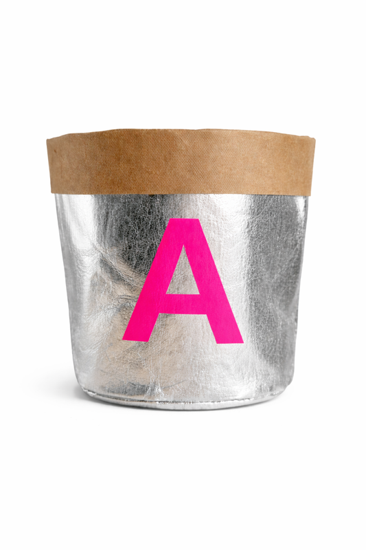 Personalisiertes Utensilo aus veganem Lederpapier