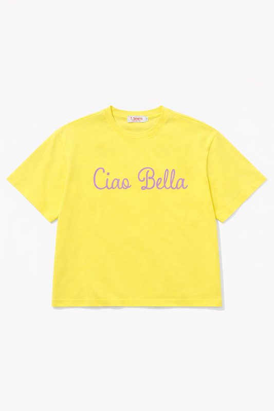 Oversize Cropped T-Shirt „Ciao Bella“ – Gelb mit fliederfarbenem Print