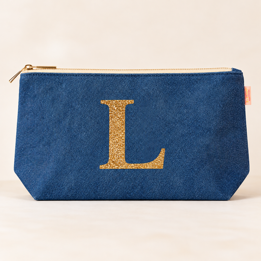 Personalisierte Kosmetiktasche aus Jeans – mit Wunschbuchstaben in Goldglitzer